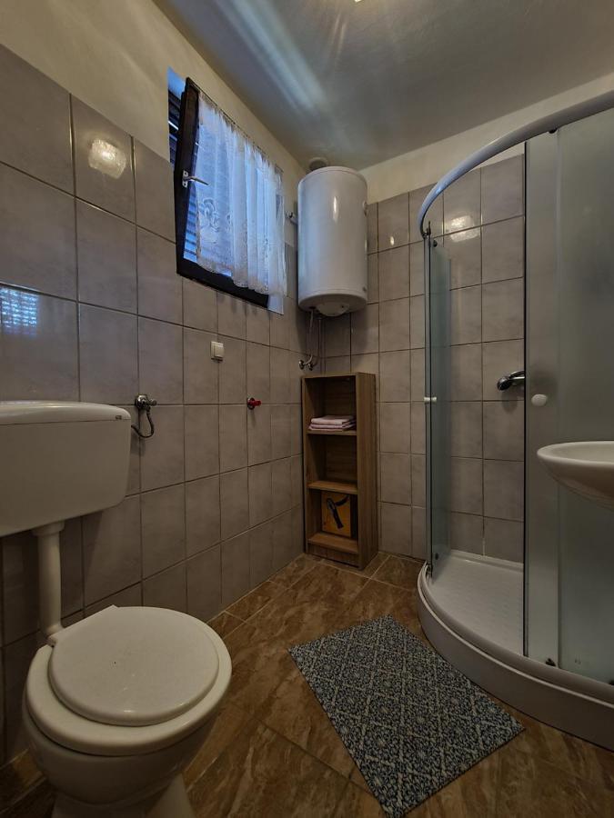 שטיניאן Apartments Zlatko 1397 מראה חיצוני תמונה