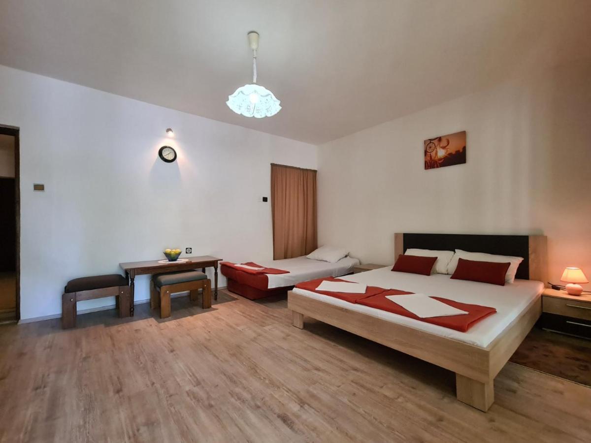 שטיניאן Apartments Zlatko 1397 מראה חיצוני תמונה